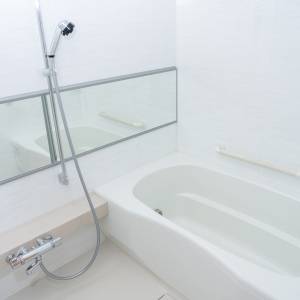 実は風水的に最高です。バスルームにあると人気運が急上昇するもの5選