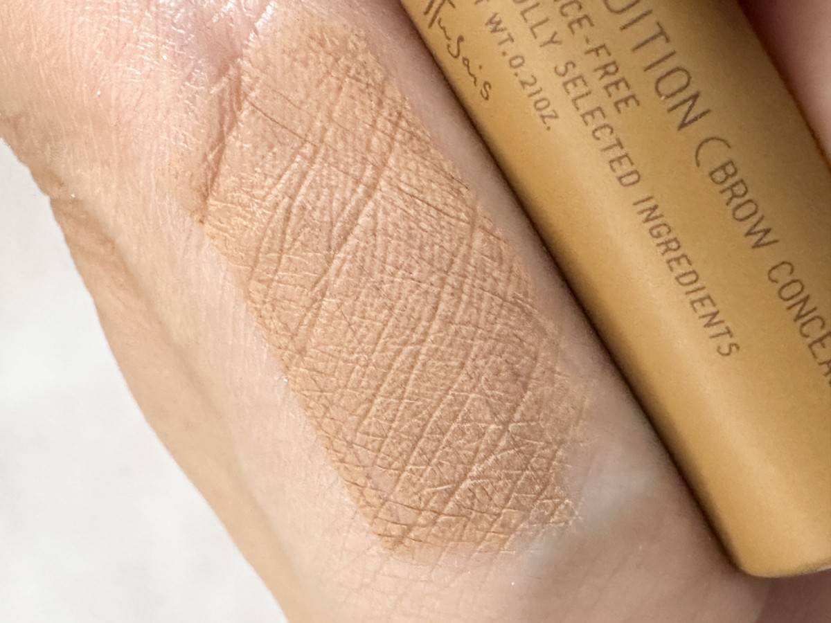 エテュセ　ブロウコンシーラー　スウォッッチ画像