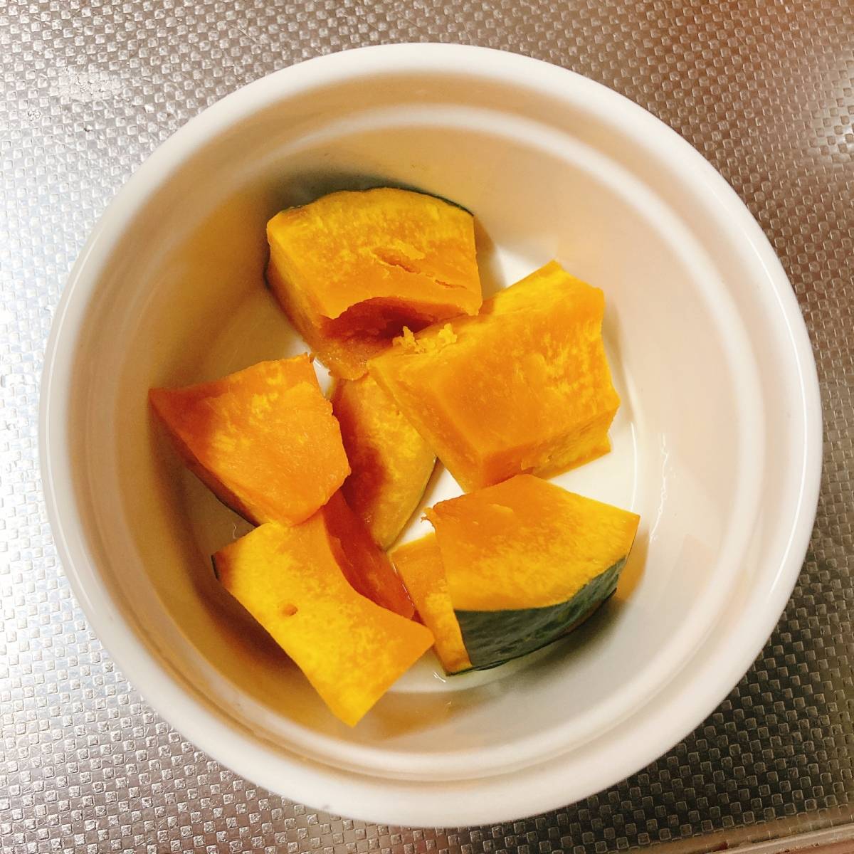 JAグループ公式の「かぼちゃとパストラミのサラダ」のレシピ