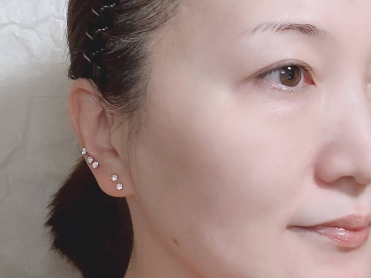 tfit ティーフィット デリケートシルクヴェールアートプライマー 化粧下地 塗布後 筆者顔