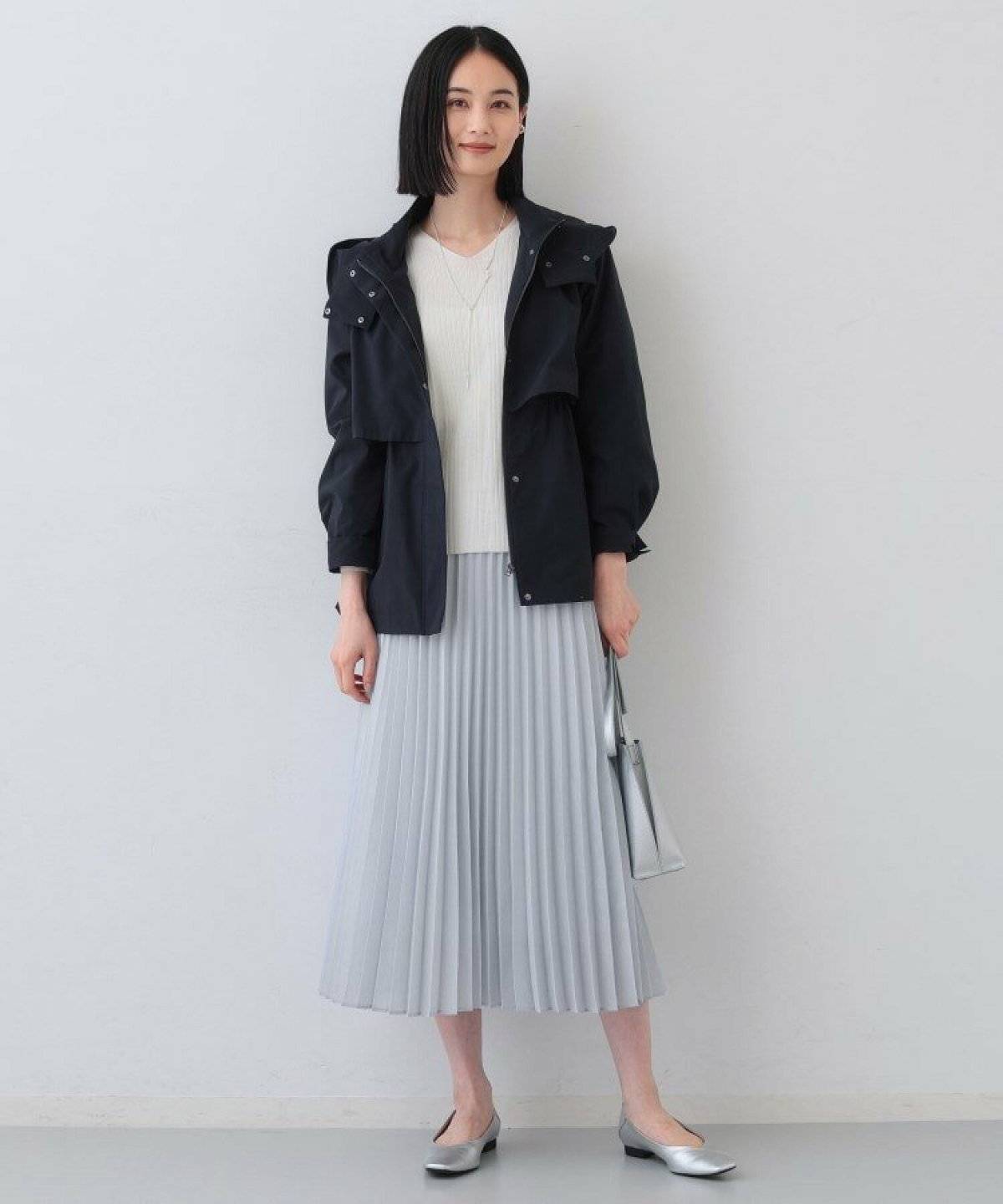 シャイニープリーツスカートコーデ