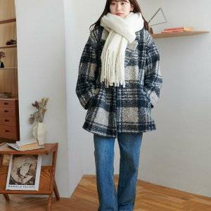 ネイビーコートの着こなしレディースコーデ集｜コートタイプ別・季節別でご紹介