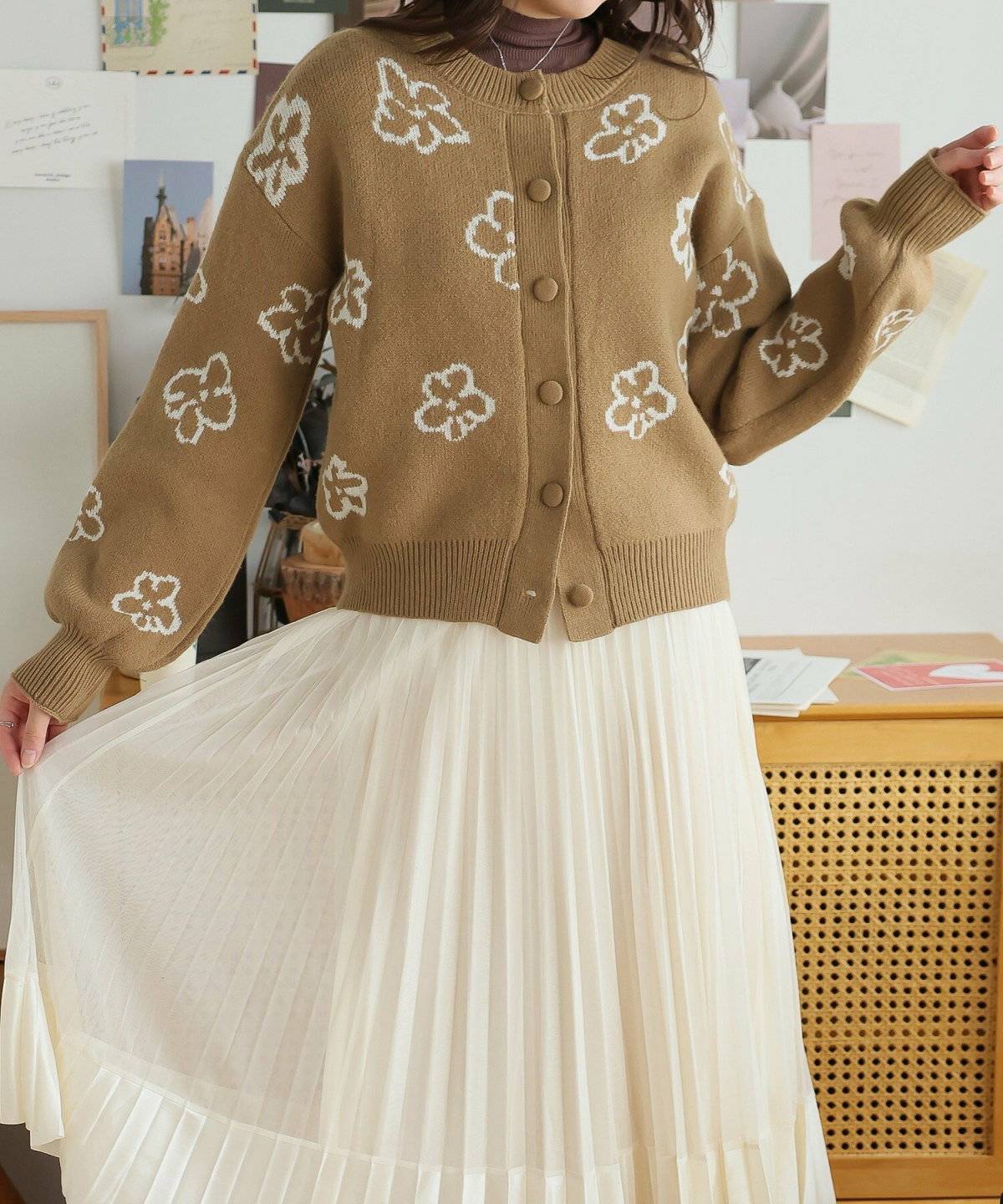 スカートコーデの女性