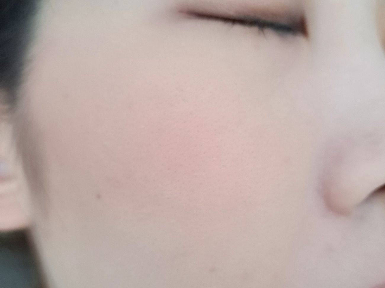 CEZANNE(セザンヌ) チークブラッシュ 01フォギーローズを使った仕上がり