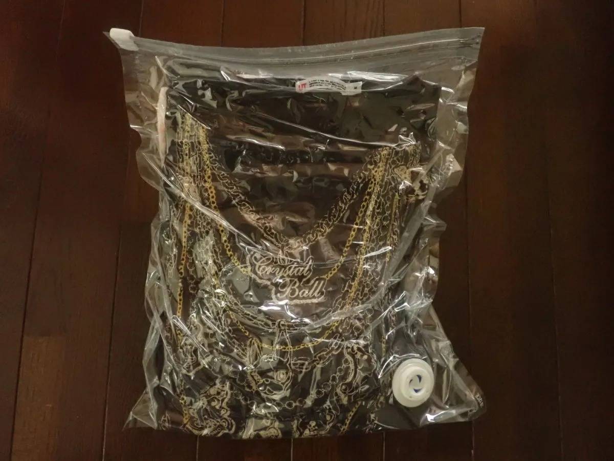 DAISO(ダイソー)：トラベル用圧縮袋(ミニバルブ式)