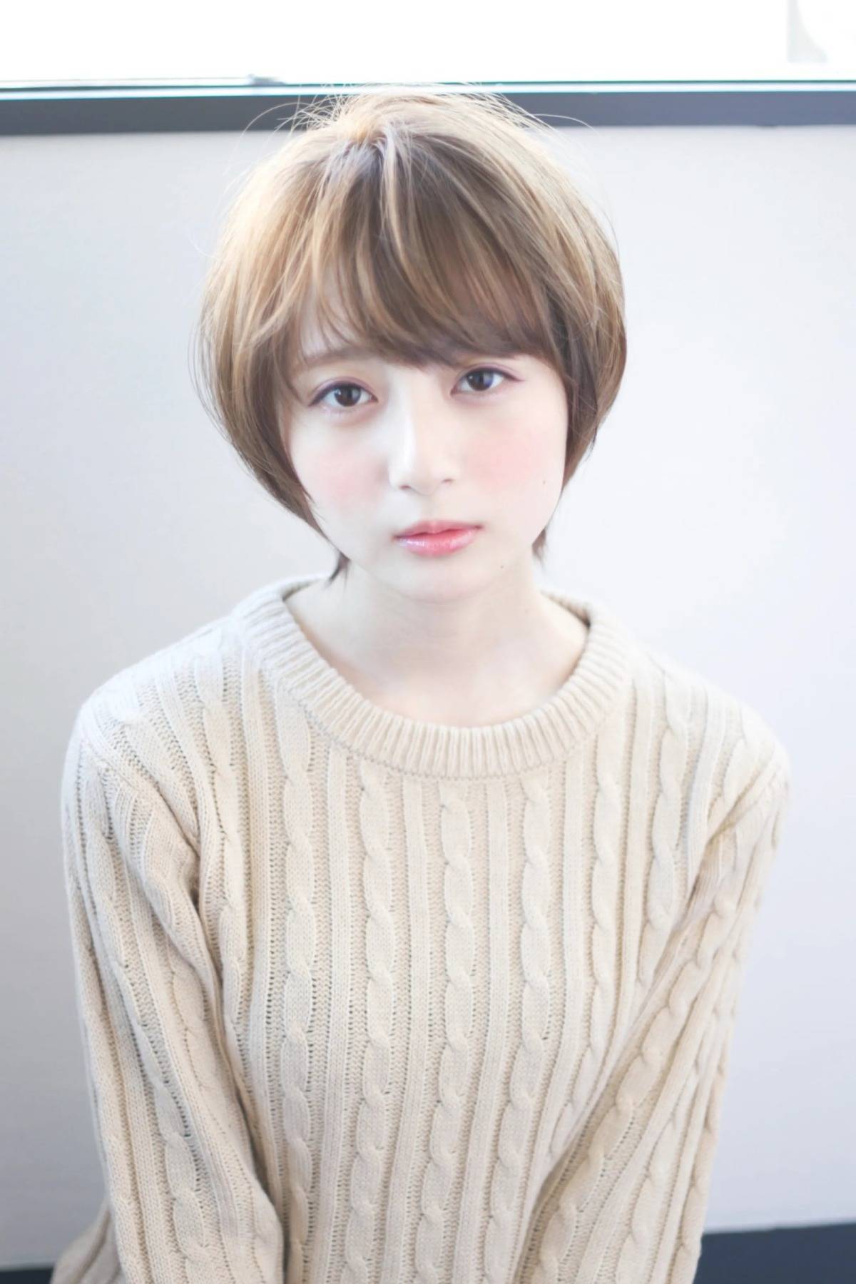 ふんわりレイヤーショート