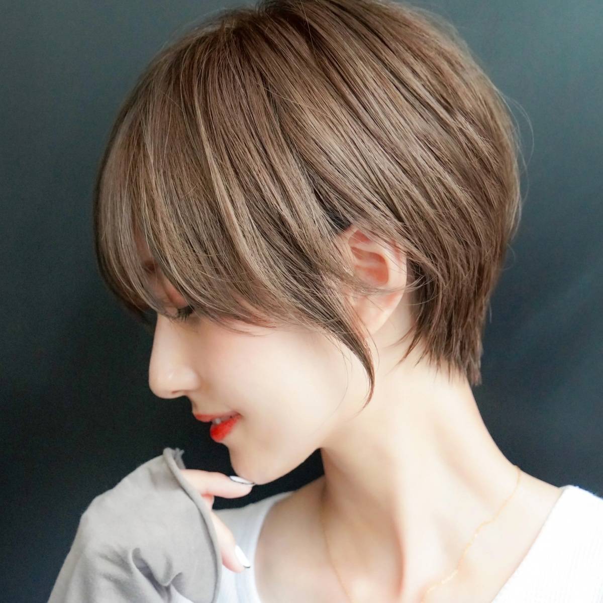 くびれシルエットショート