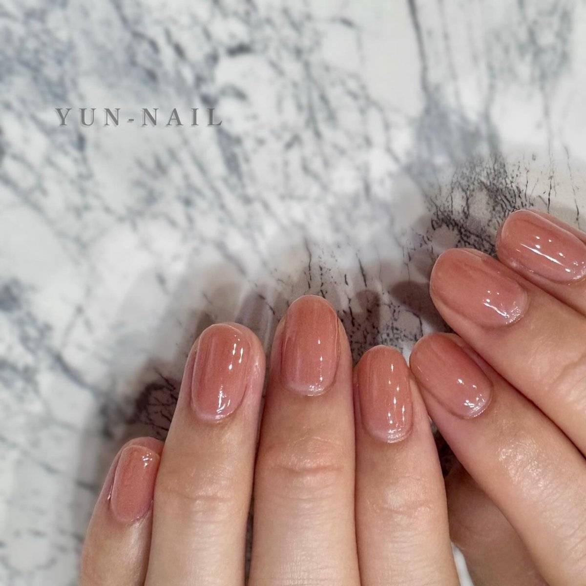 オレンジベージュネイル