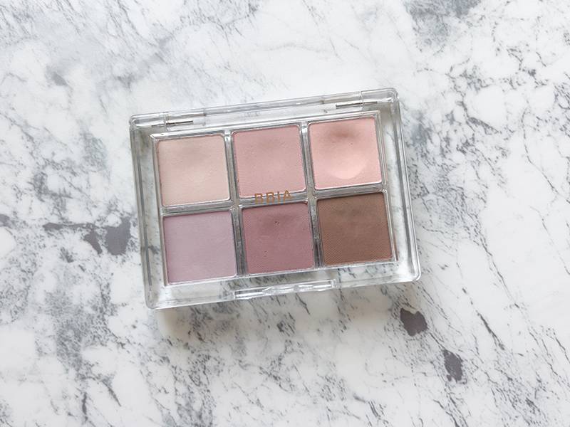 BBIAアイシャドウの置き画像