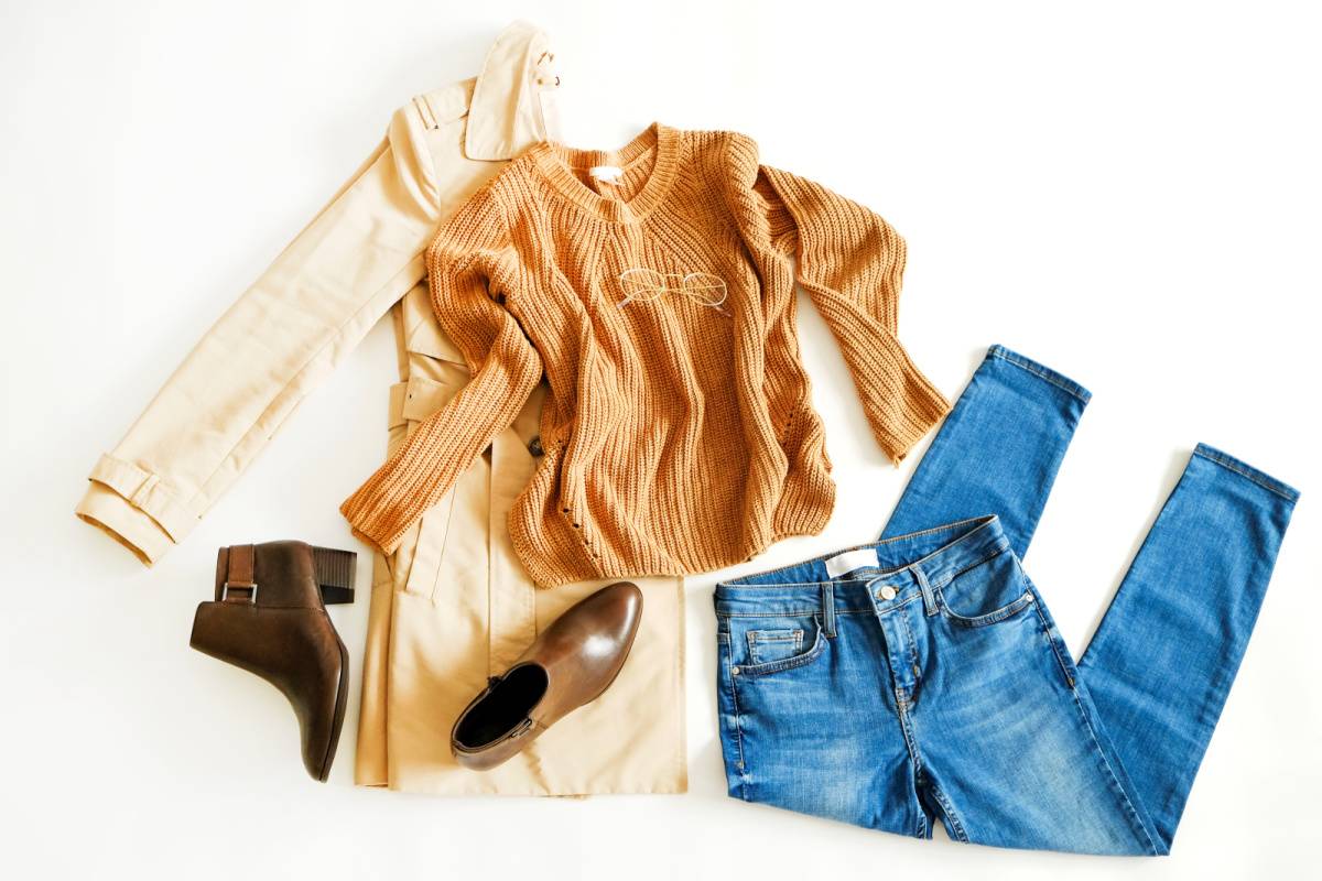 顔タイプエレガントに似合う洋服たち