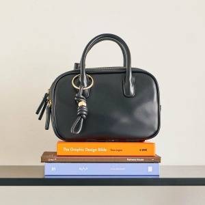 1万円以内で買える！デイリー使いにぴったりのバッグ5選〜2025冬〜