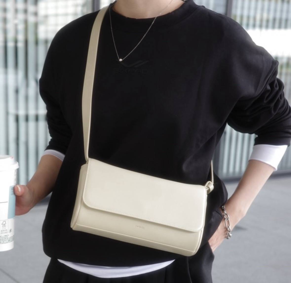 SIXPADの「リカバリーウェア」デイリーコーデ