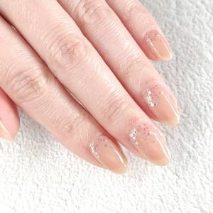 周りと差がつくやつ。不器用さんのための「ホログラムネイル」のやり方