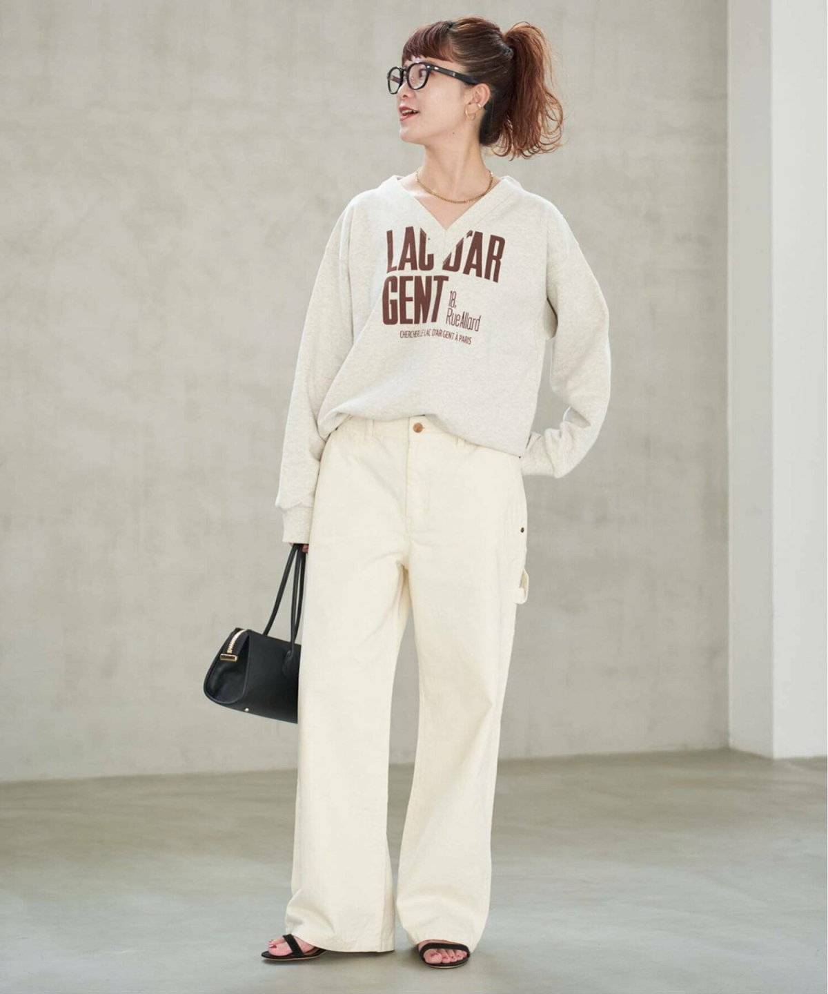 チノパンを使ってシンプルコーデに