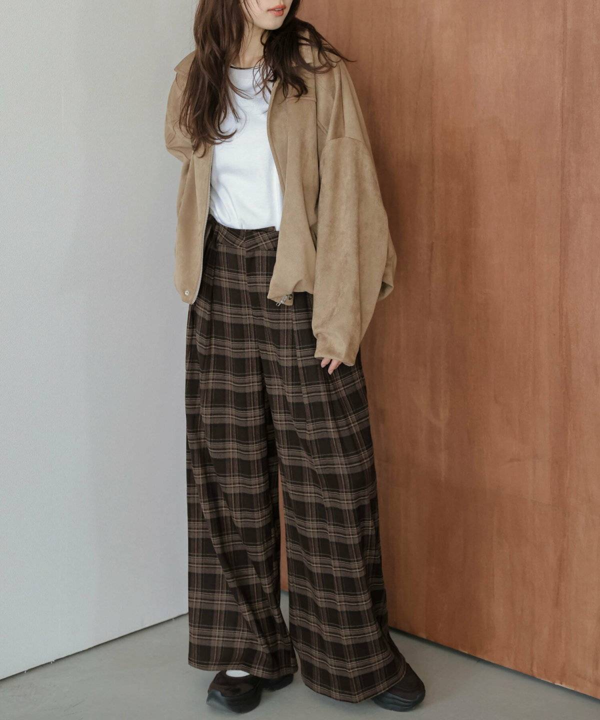 チェック柄×キャメルで一気に秋コーデに
