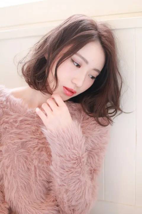 ほつれ感ニュアンスボブ