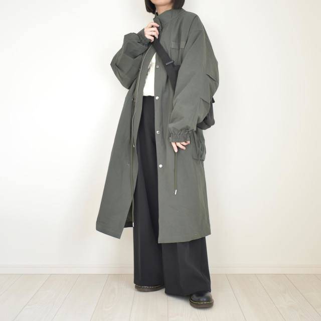 ロング丈のモッズコートを羽織る!