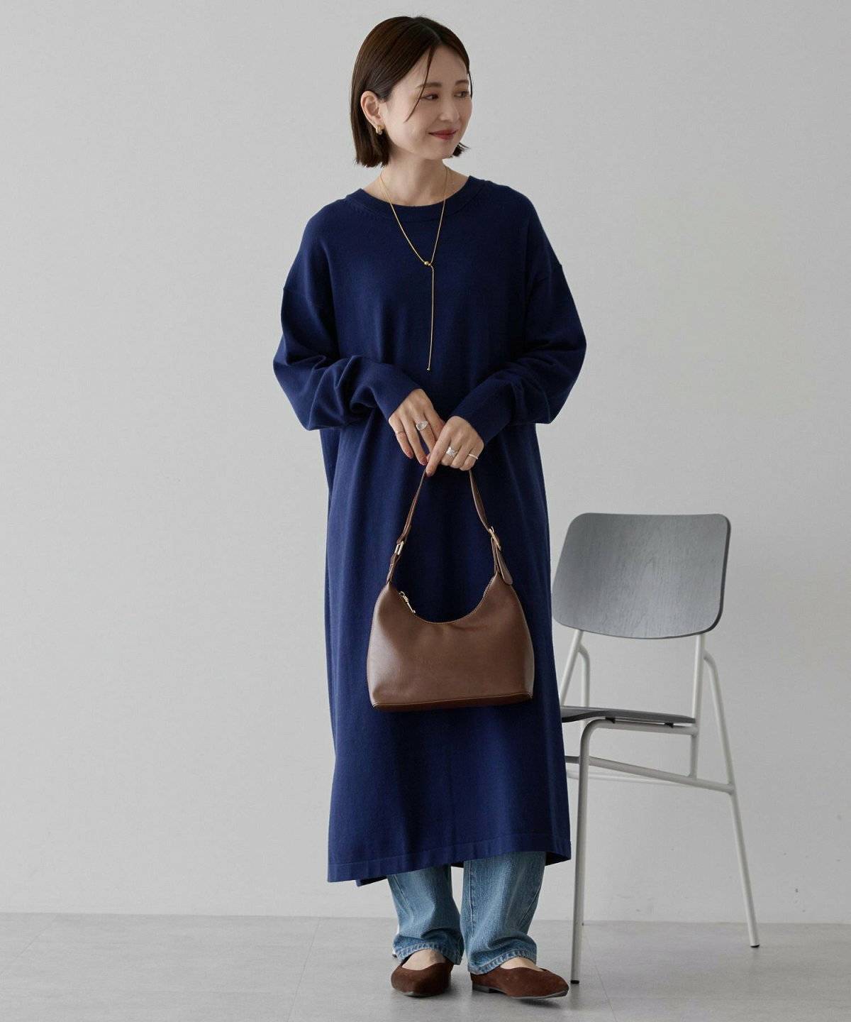 ニットワンピースコーデ