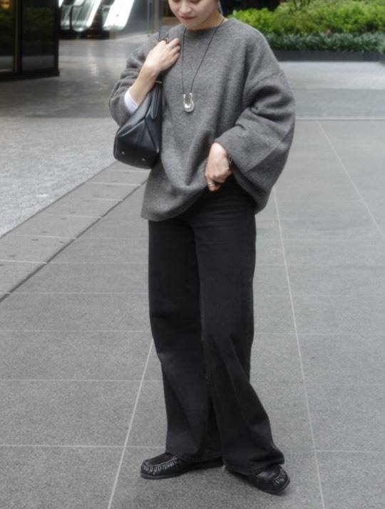 H&Mのストレートデニムコーデ