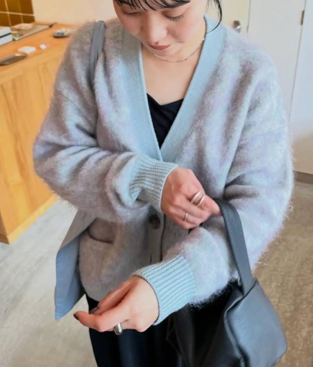 acnestudios モヘアカーディガンコーデ