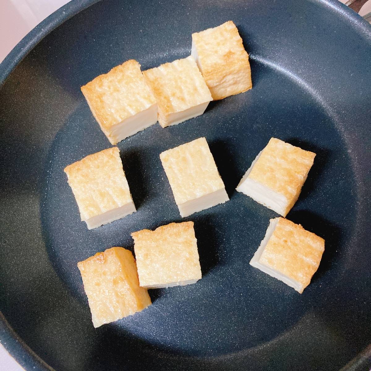 JAグループ公式の「えのきカリカリ油揚げ味噌汁」のレシピ