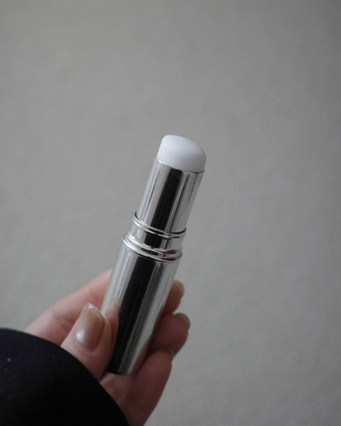 イプサの「ザ・タイムR デイエッセンススティック」