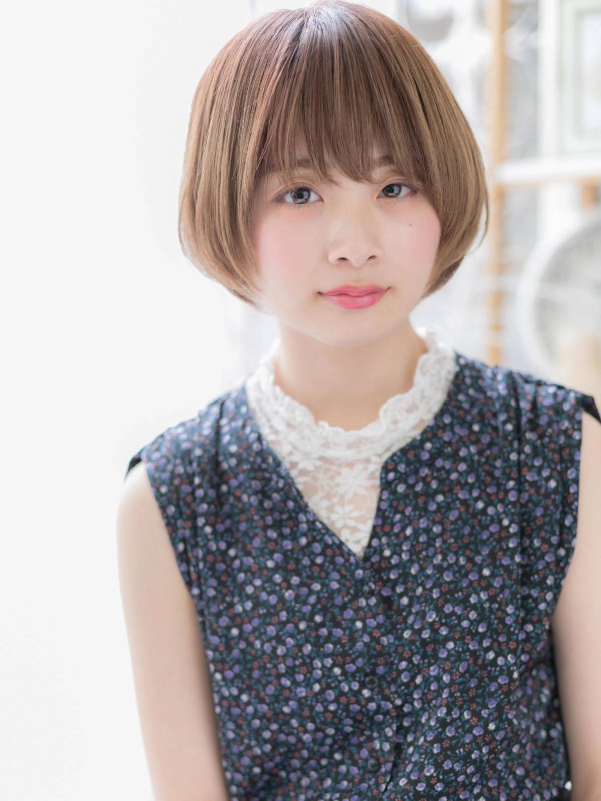 シンプル丸みショート