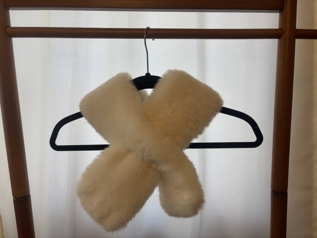 3COINS エコファーティペット ハンガー