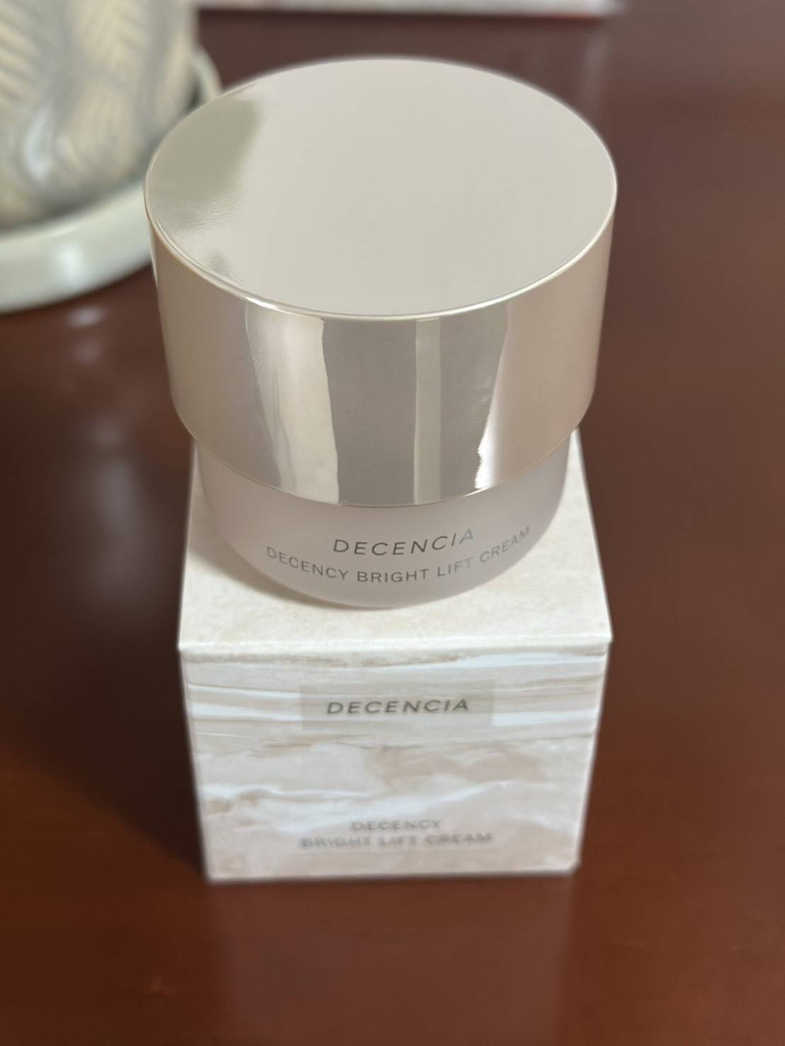 DECENCIA (ディセンシア) ディセンシー ブライトリフト クリーム