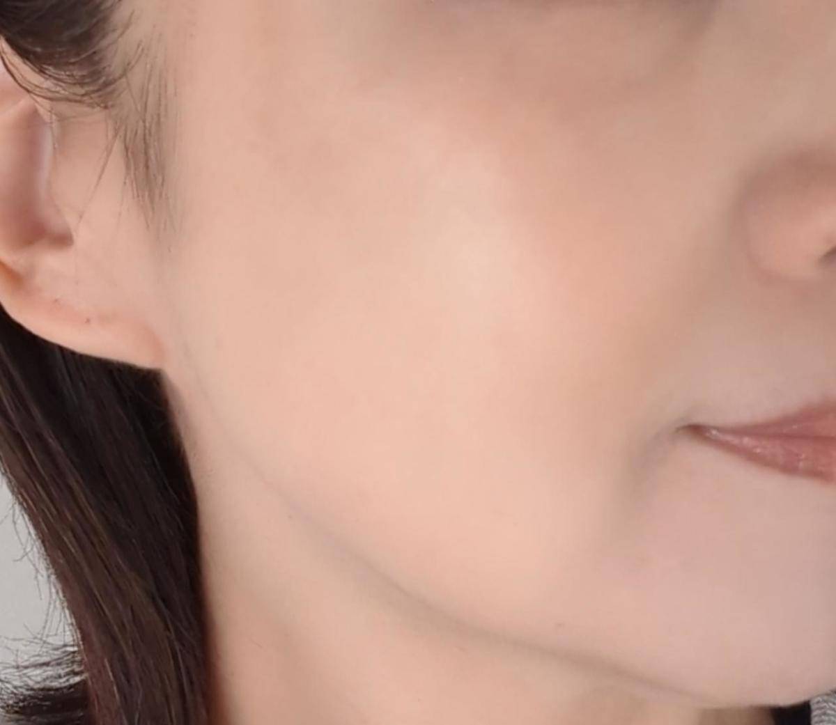 スキンケア後の素肌の画像