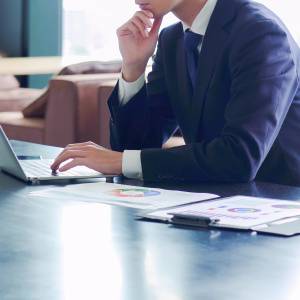 【占い師が語る】物事の本質を見抜く。「洞察力がある人」が多い誕生日5つ