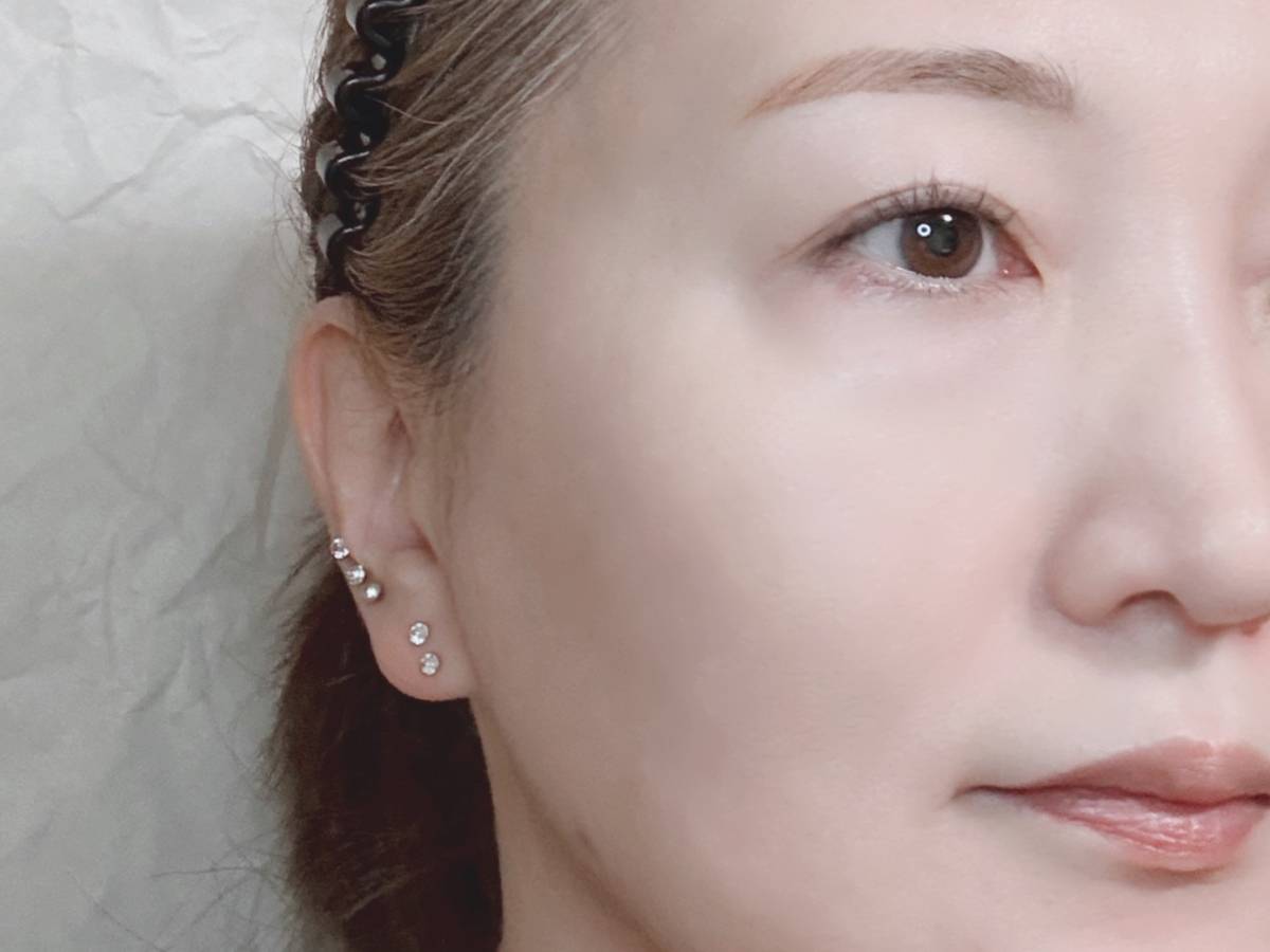 matsukiyo muice マツキヨ ミュアイス スポットメンテパウダー MC01 トトノエベージュ 塗布後 筆者顔