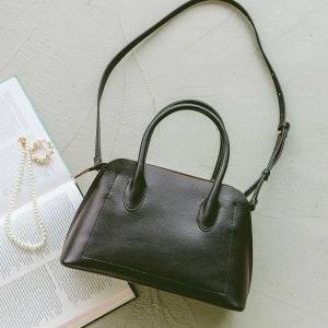 大人女子が持っても恥ずかしくない！高見えバッグ5選〜2025年冬〜