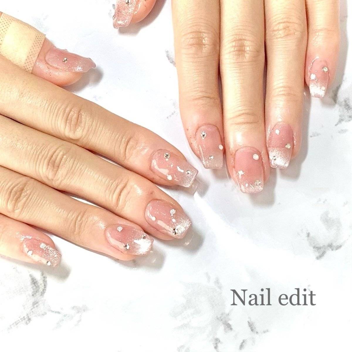 ピーチピンクネイル