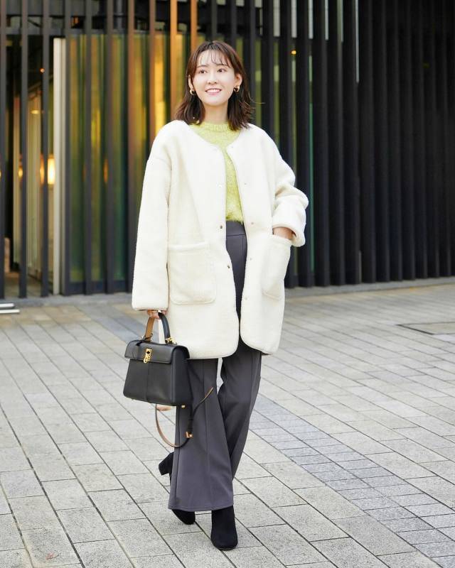 ロング丈のボアアウターを羽織る♡