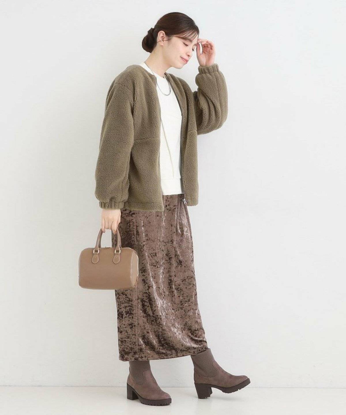 スウェットを着た女性