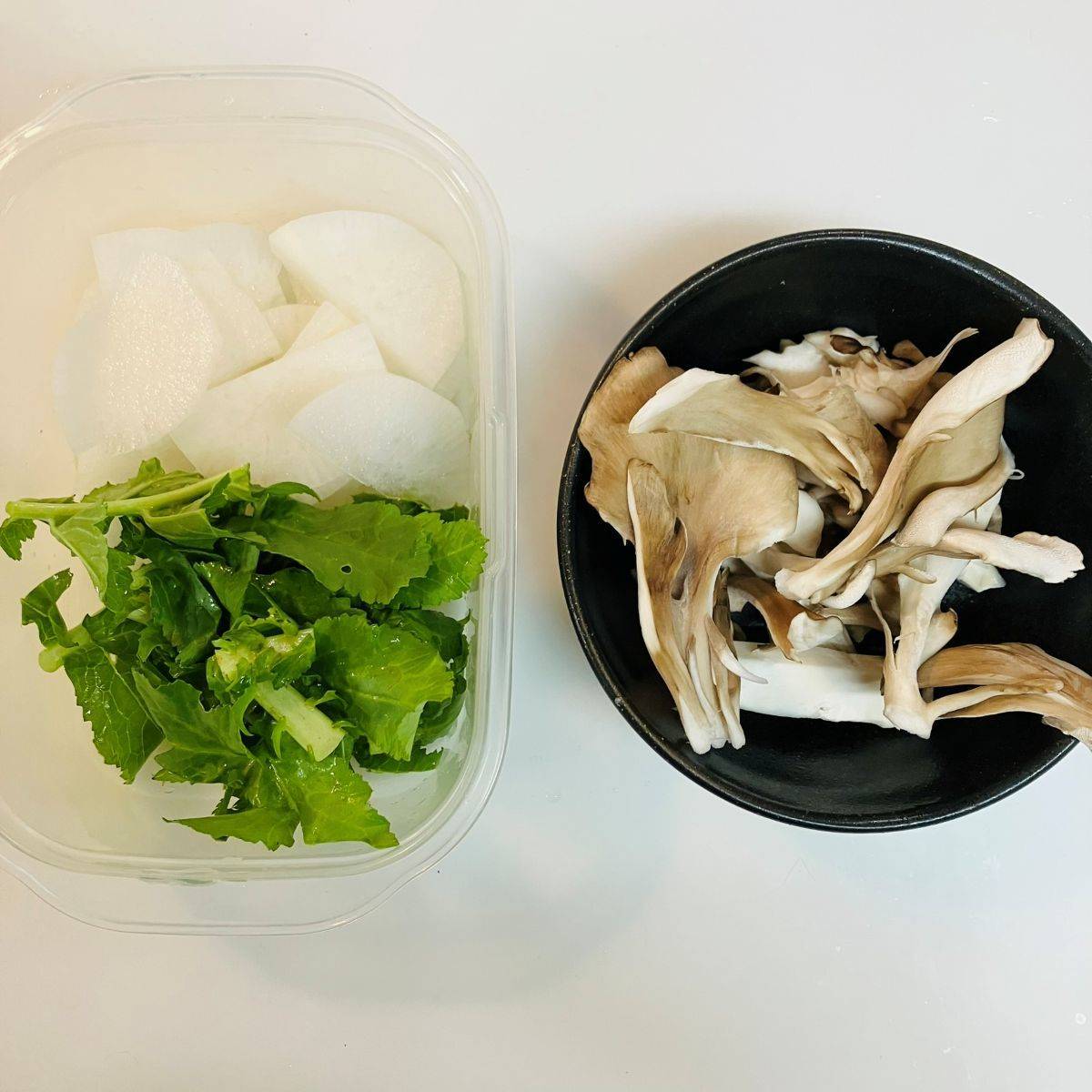 JAグループ公式の「かぶとまいたけ塩昆布の和風パスタ」のレシピ