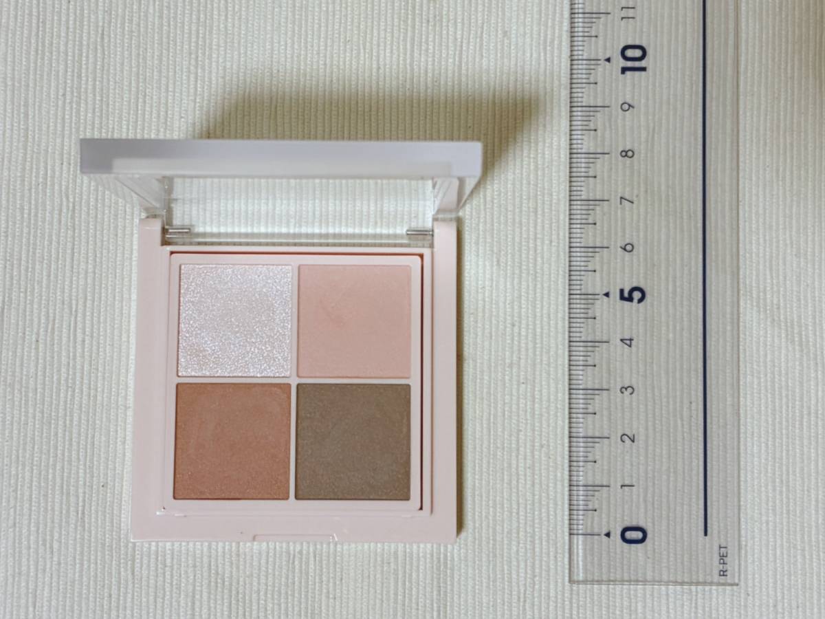 matsukiyo upink マツキヨ ユーピンク シャインオンステージアイパレット MC01 テディベアバニラ アイシャドウ 本体 定規