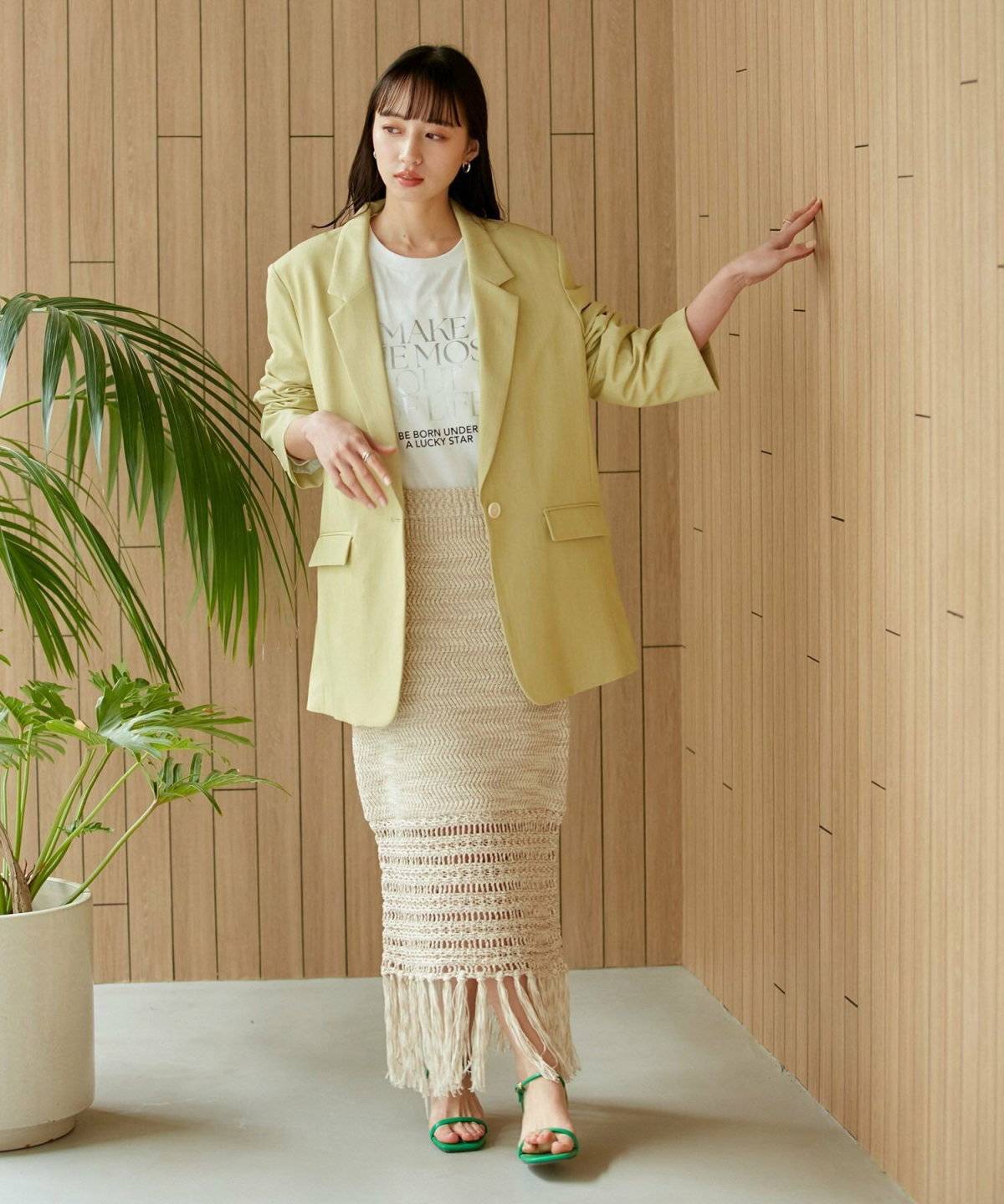 クロシェ編みロングスカートコーデ