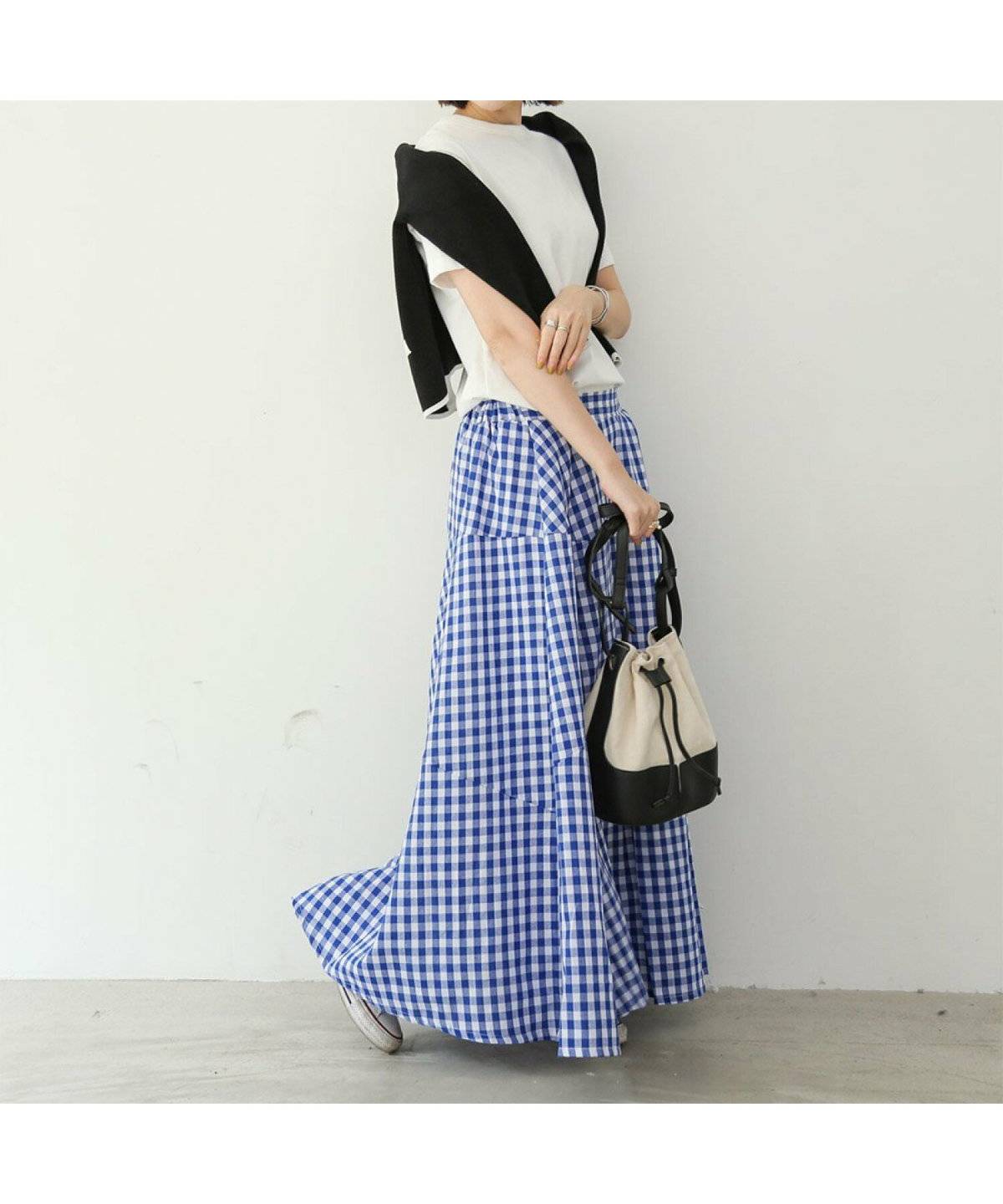 ガーリースカートでミニ―スタイル