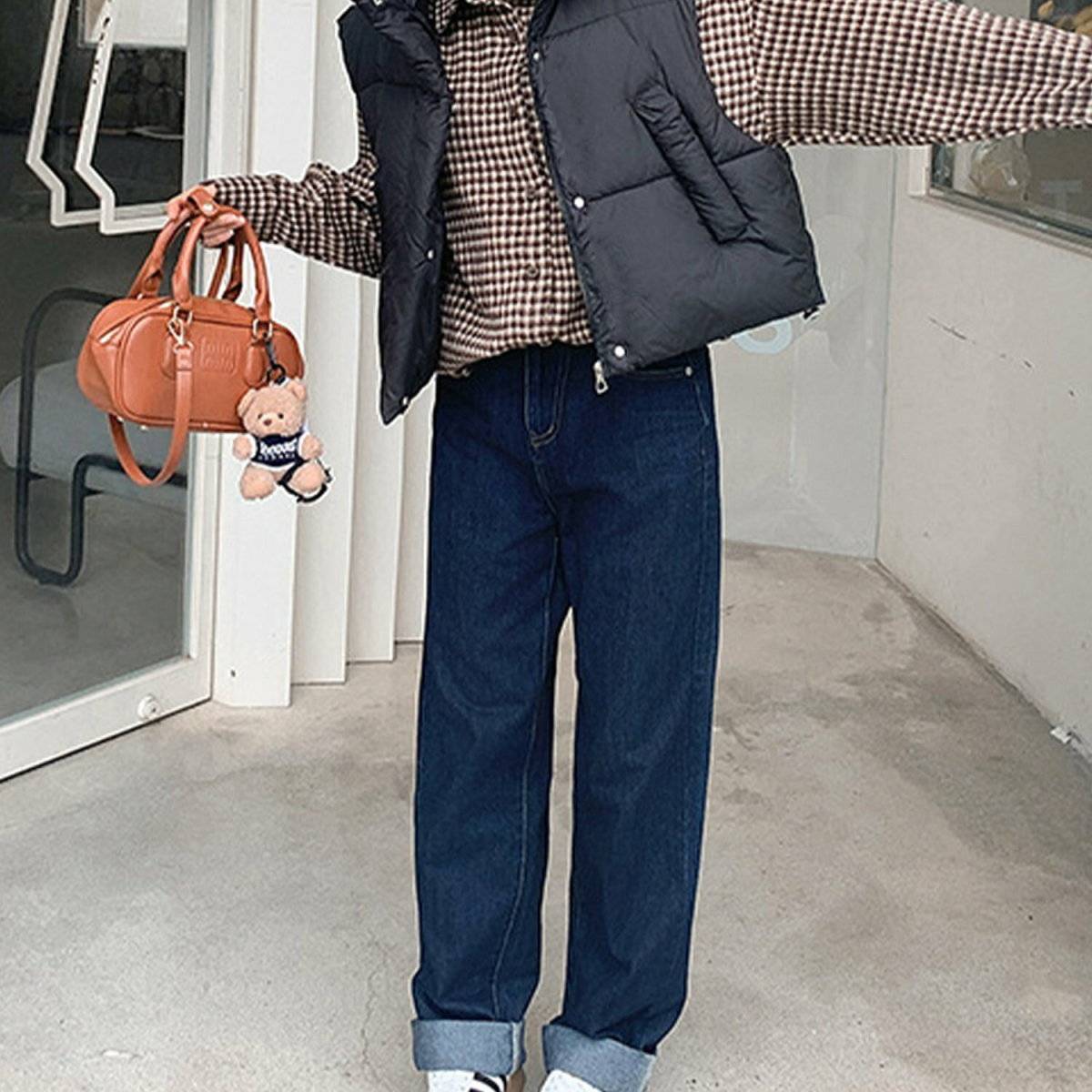 デニムパンツコーデ