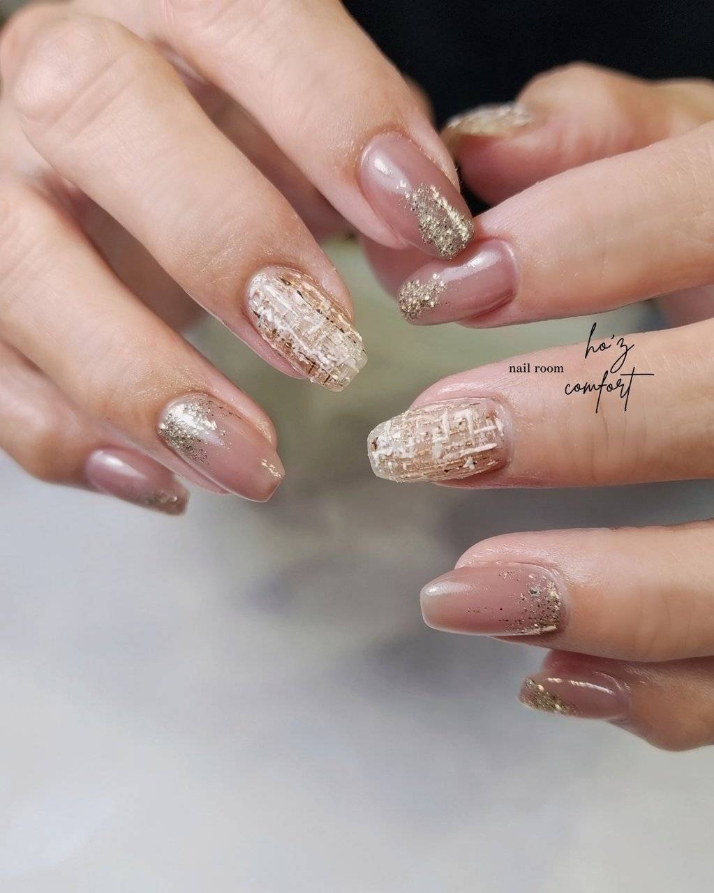 ピンクブラウンネイル