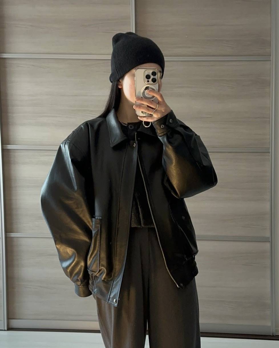 レザージャケットコーデ