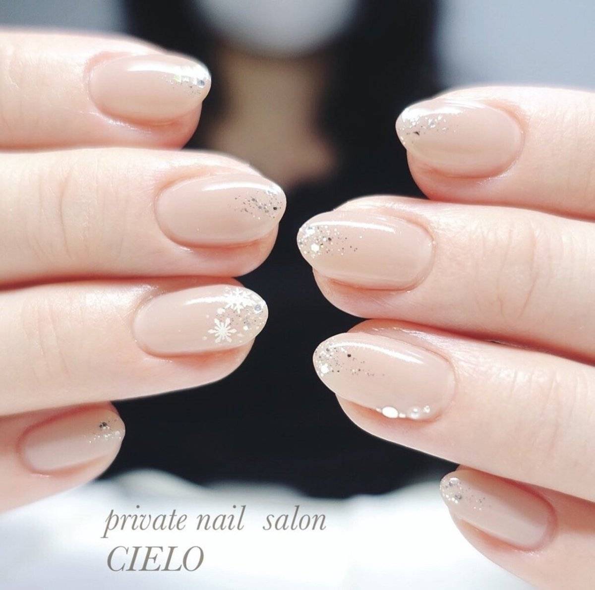 ヌーディーベージュネイル