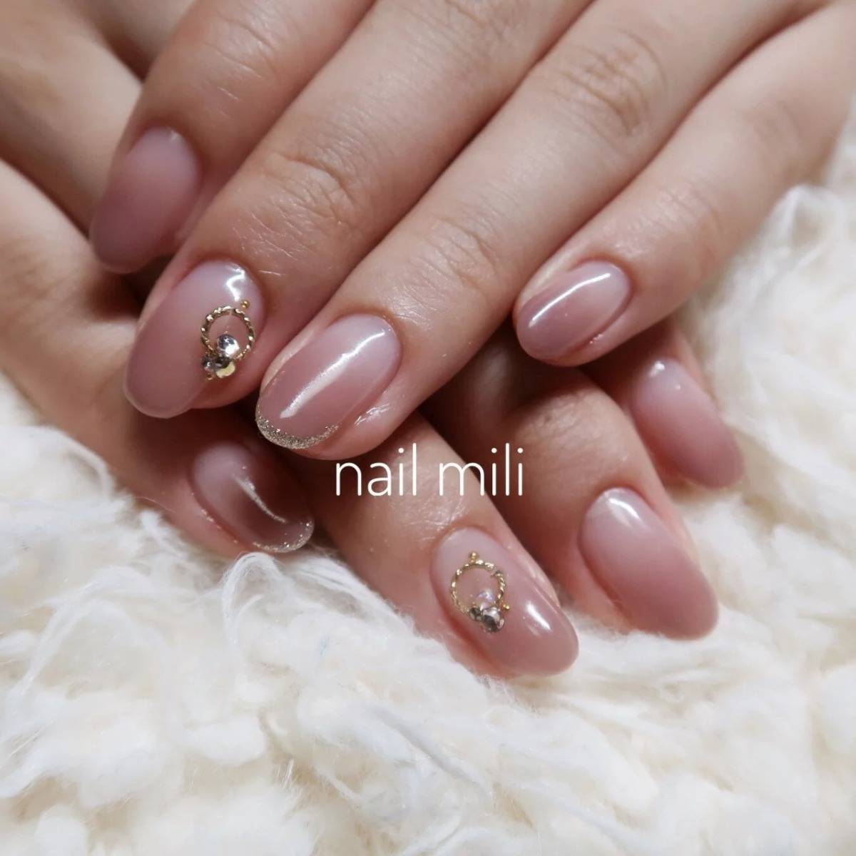 モカベージュネイル