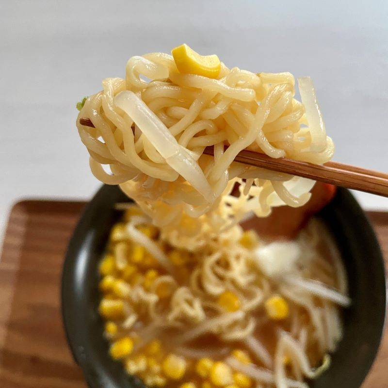 サッポロ一番公式の「冬のコーンバターみそラーメン」のレシピ