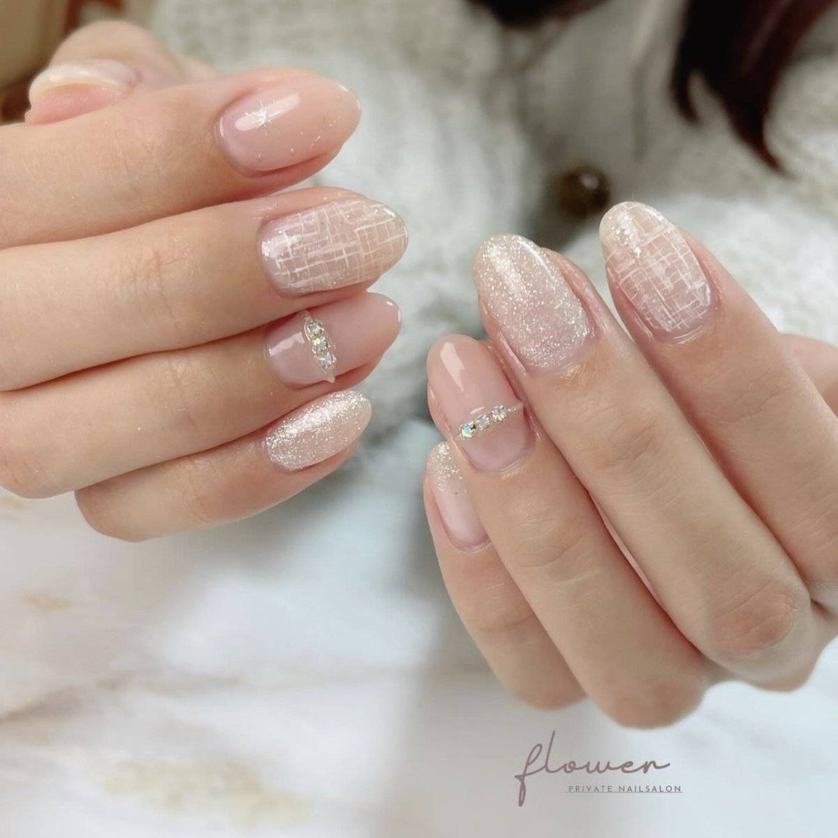 ヌーディーピンクネイル