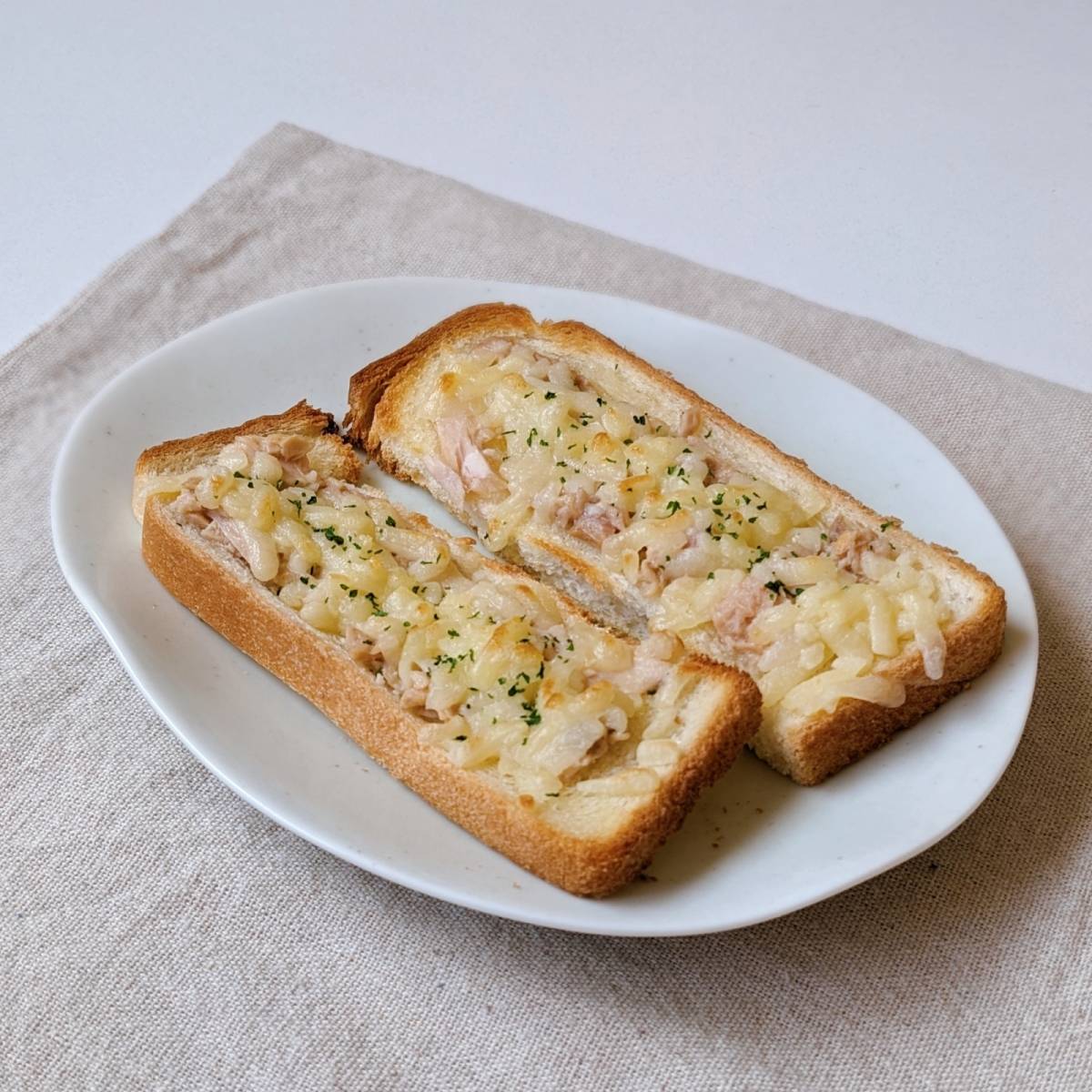 いなば公式の「[CM紹介レシピ] さっくりしっとり！芳醇贅沢ツナチーズトースト」のレシピ