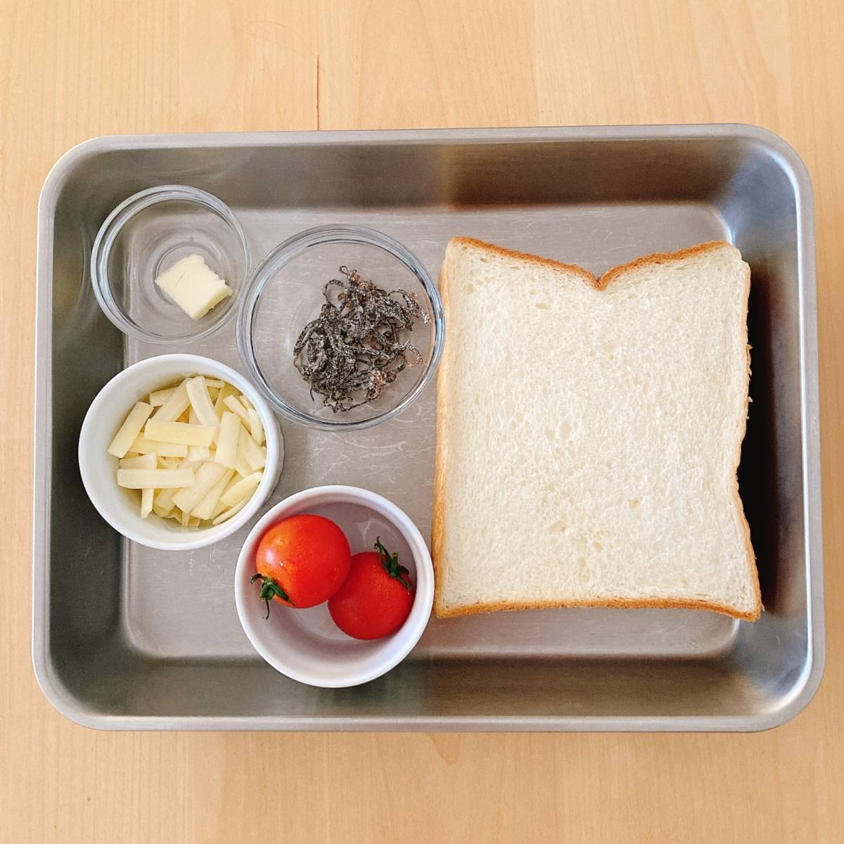 くらこん公式の「塩こんぶチーズトースト」のレシピ