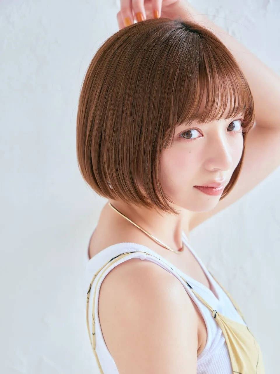 シンプルストレートボブ